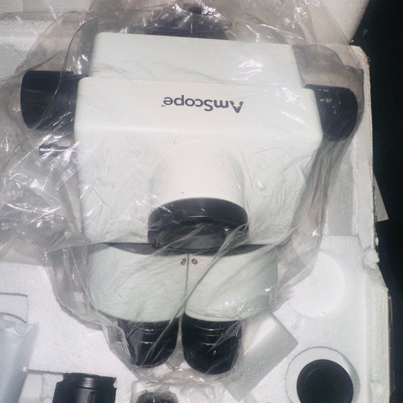 Precision Zoom Stereo Microscope - Picture 3 of 9